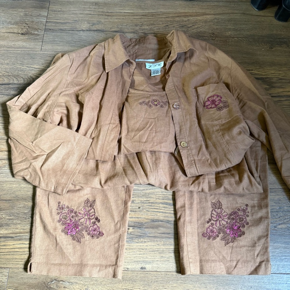 Brown Floral Embroidered Set